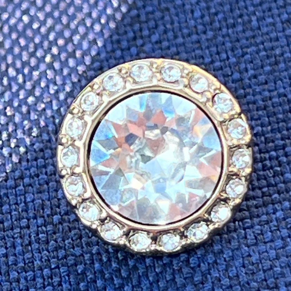 Givenchy Gold Crystal Studs - Vintage Glam - Picture 5 of 13